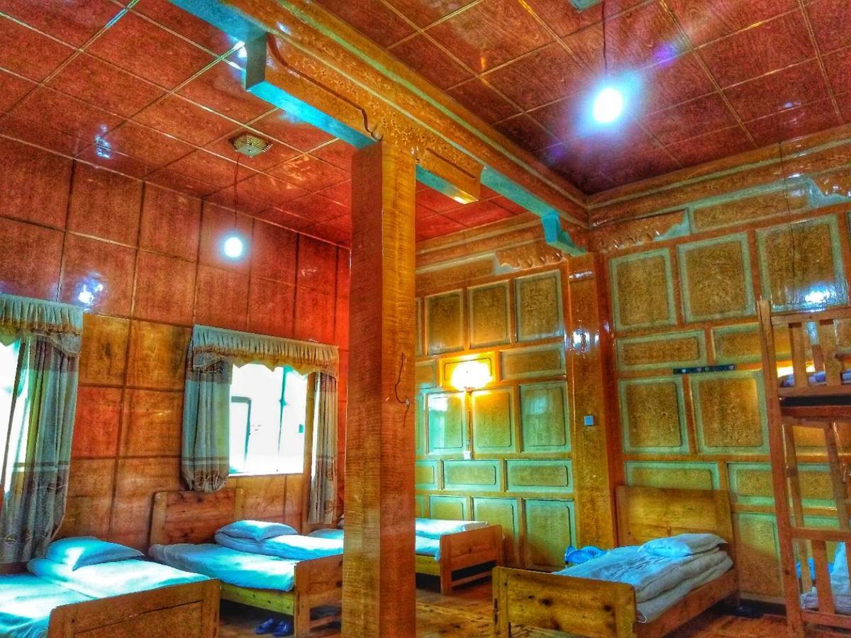 Zishuo Zihua Guest House Daocheng Exterior foto